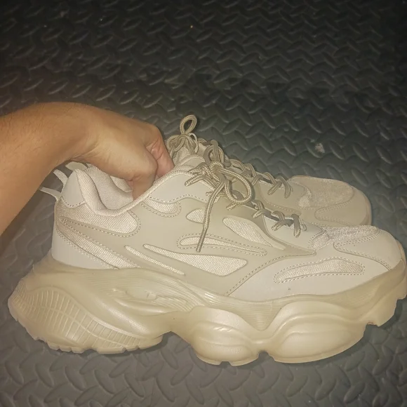 Men Beige Chunky Platform Sneakers - Picture 6 of 12